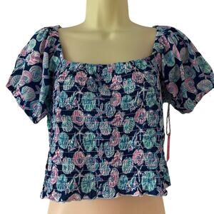 Simply Southern Women’s Smocked Crop Top XXL NWT
Sea Shell Print Knit Summer